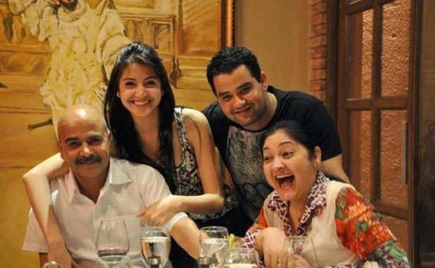 Anushka Sharma family