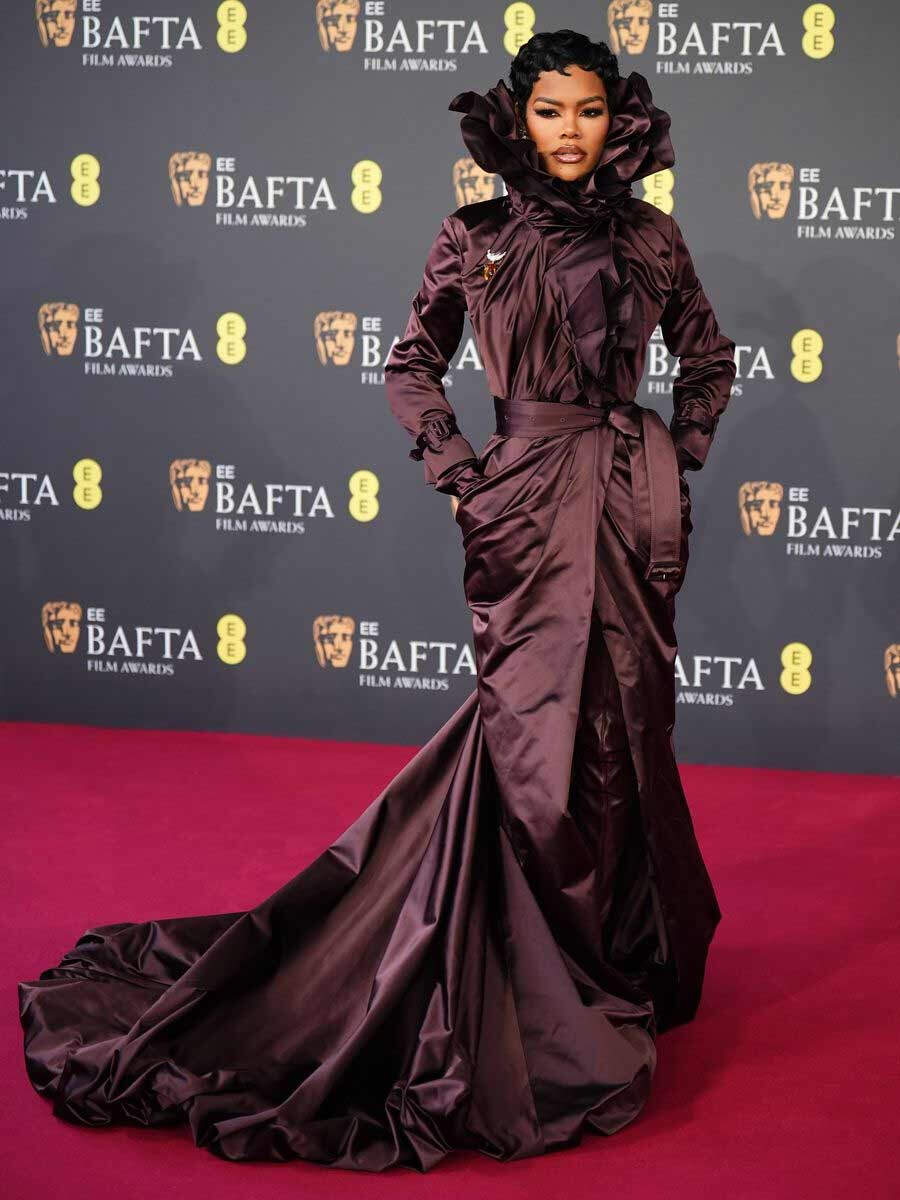 BAFTA Awards 2026: Leonardo DiCaprio, Alia Bhatt and More Arrive in ...