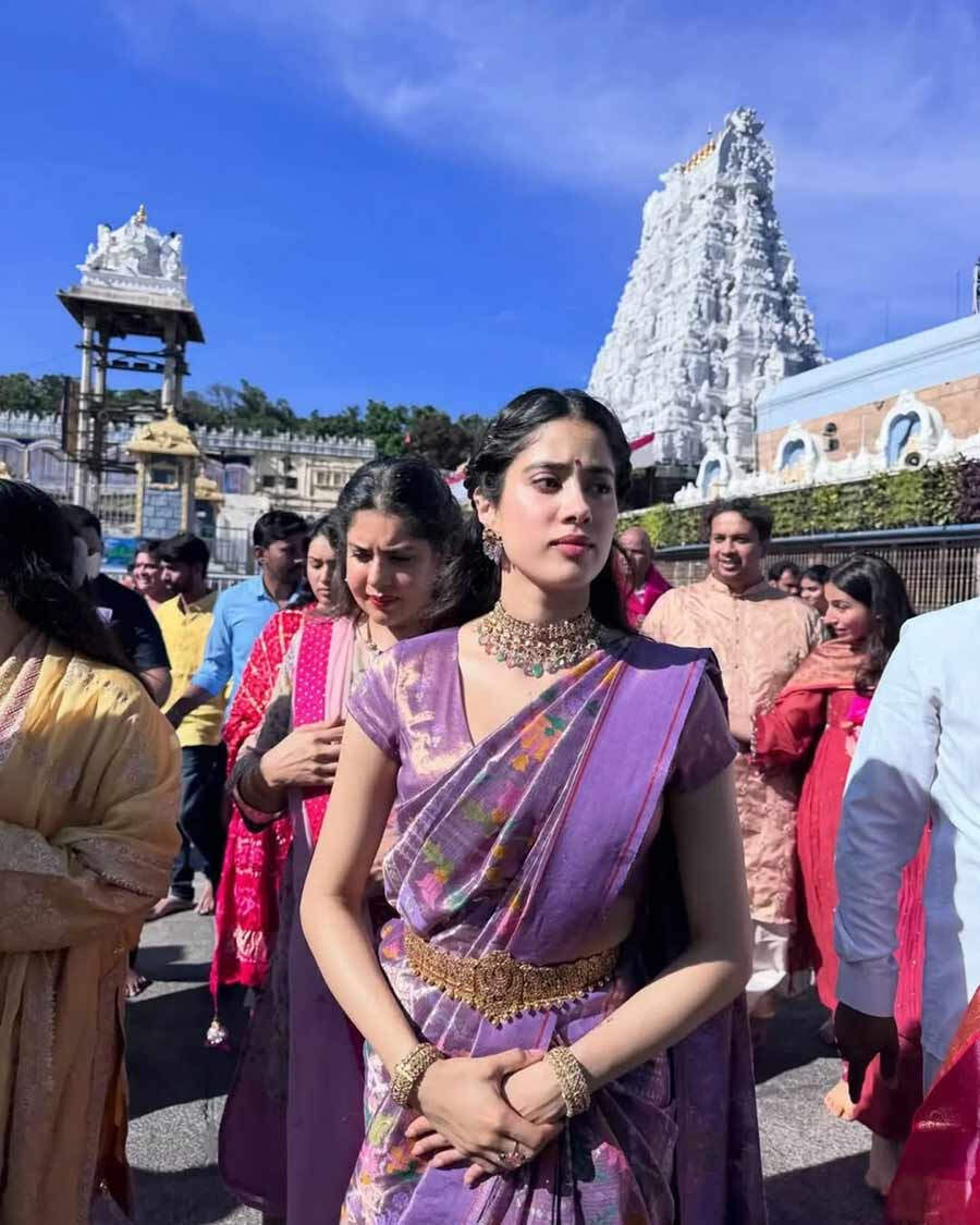 janhvitirupatipeddi-----tirumalatirupati--janhvi-kapoor---------117805639441780581256.jpg
