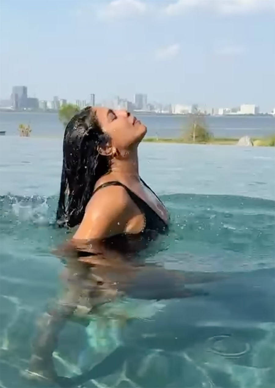 Priyanka Chopra Jonas Unwinds in Poolside Bliss Amid Varanasi Shoot