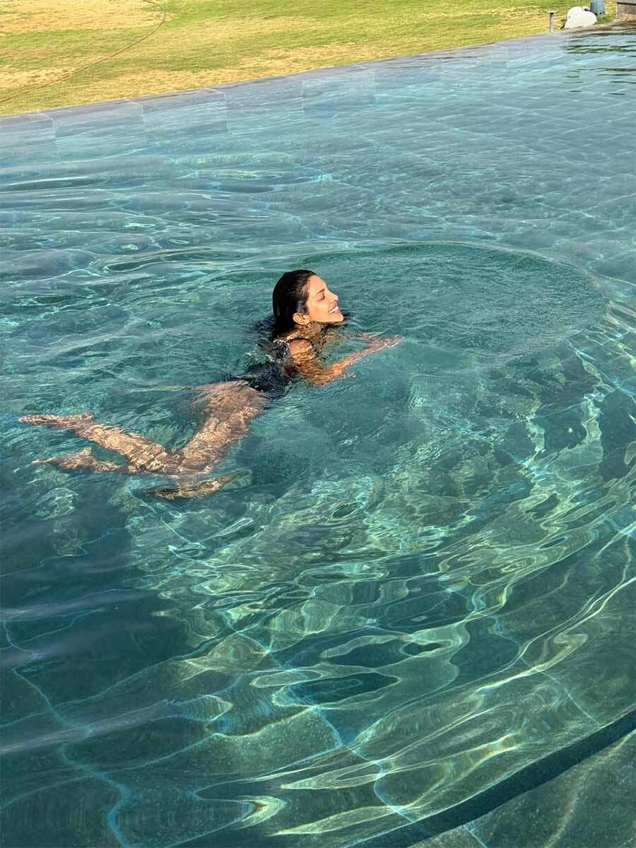 Priyanka Chopra Jonas Unwinds in Poolside Bliss Amid Varanasi Shoot