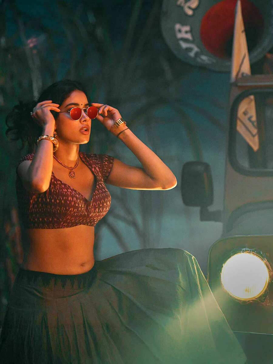 Janhvi Kapoor’s Cosmic Bond with Ram Charan in ‘Peddi’: A Telugu Debut to Remember
