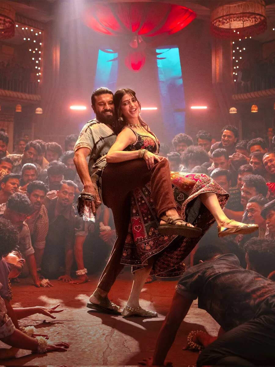 Janhvi Kapoor, Shruti Haasan and Ram Charan Light Up Peddi's 'Hellallallo' Song