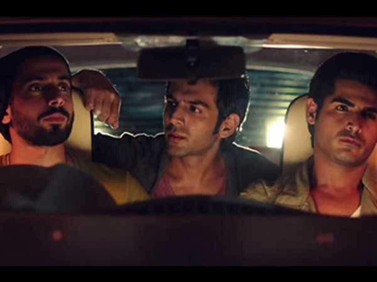 Pyaar Ka Punchnama 2 steals the show Pyaar Ka Punchnama 2 steals the show
