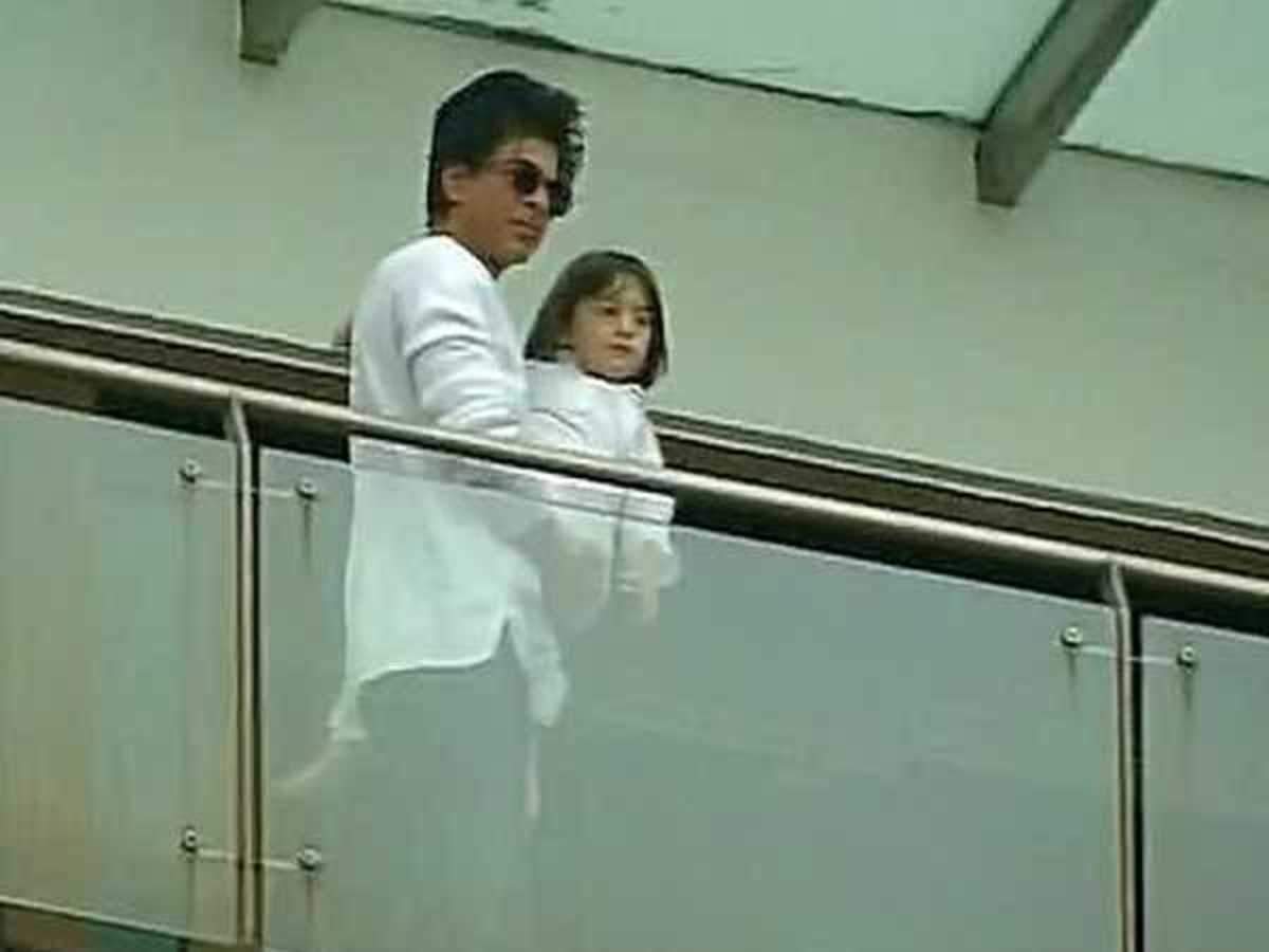 PHOTOS: Shah Rukh Khan's son AbRam looks cute as a button, Ranveer