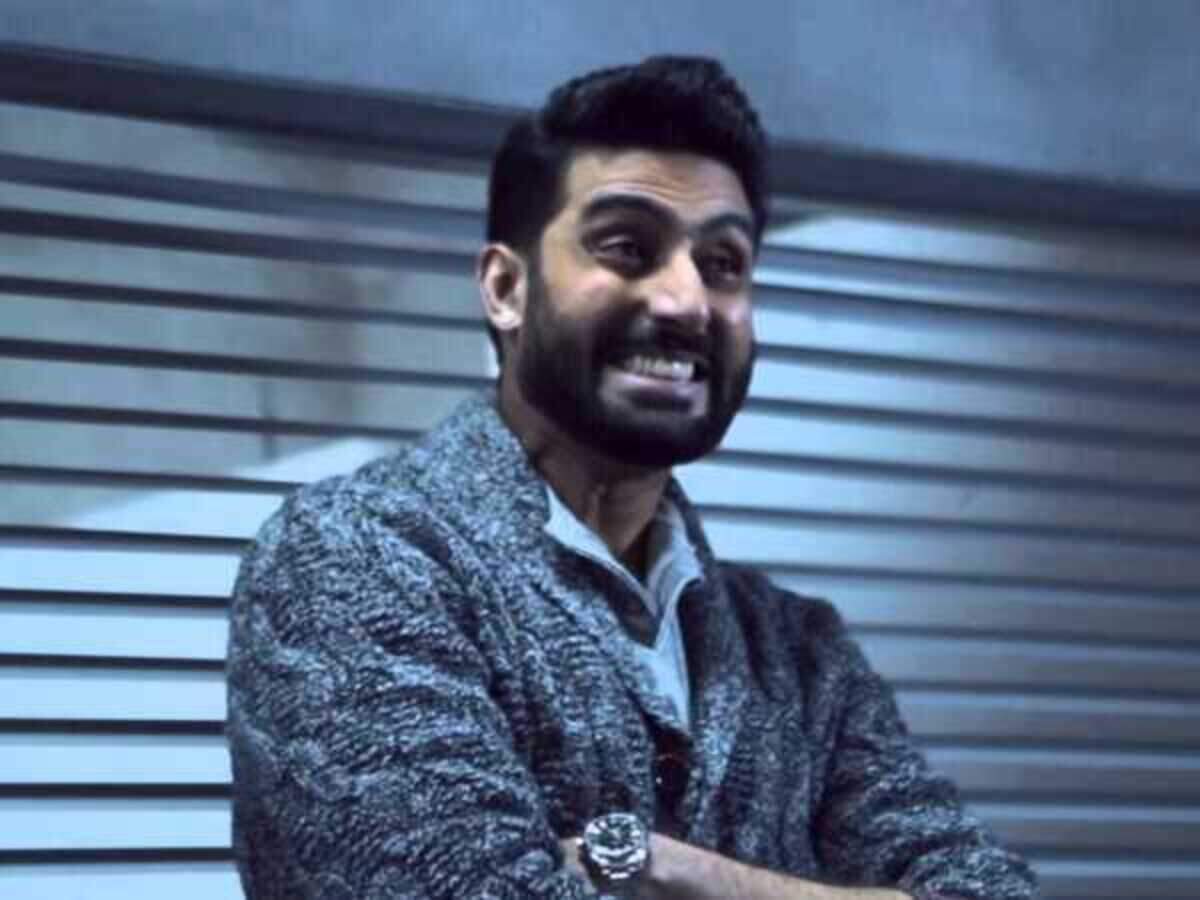 Abhishek Bachchan will soon be seen in the comedy series Housefull 3. Here, he talks all things funny Abhishek Bachchan will soon be seen in the comedy series Housefull 3. Here, he talks all things funny