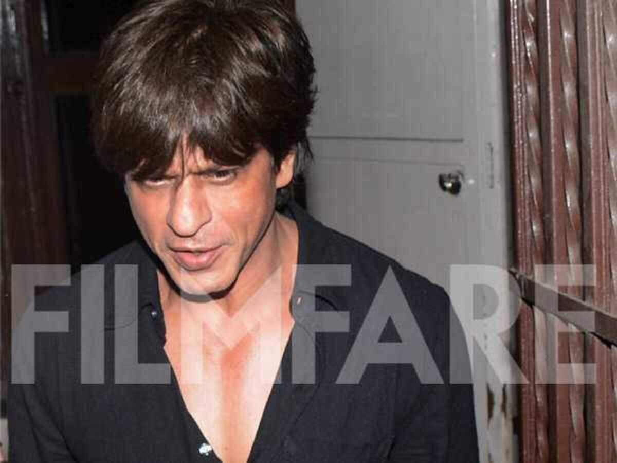 Shah Rukh Khan makes messy look so sexy in these pictures Shah Rukh Khan makes messy look so sexy in these pictures