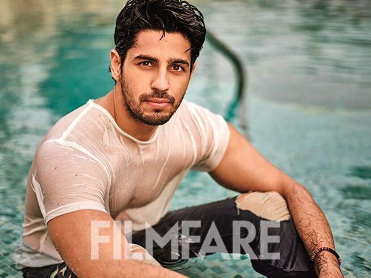 Sidharth Malhotra Says Good Looks Proved To Be 'Negative' In His Career;  'People Like To See Superficial Things..' - Entertainment