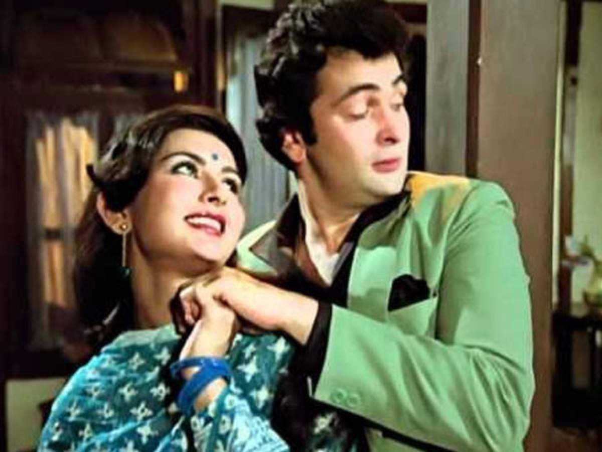 We believed the cancer would never come back” - Poonam Dhillon on Rishi Kapoor's demise | Filmfare.com