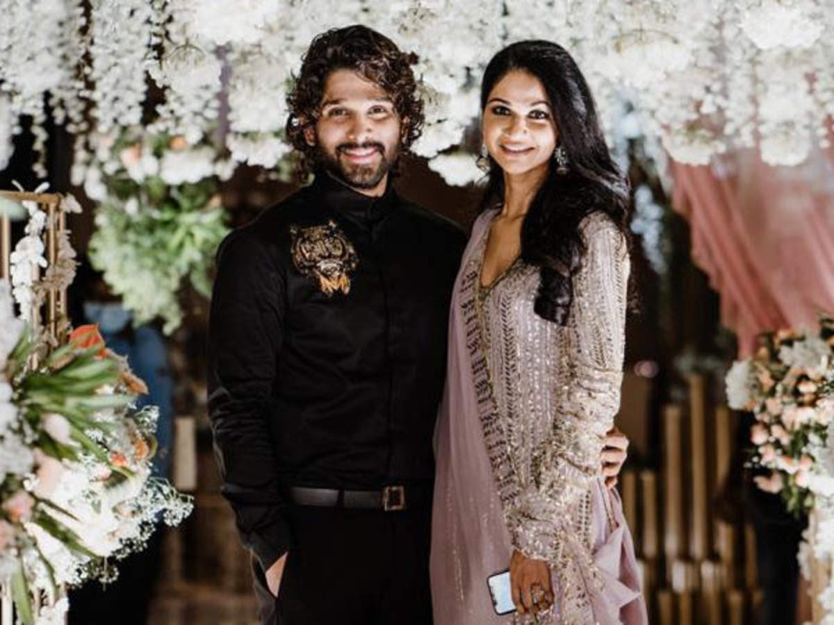 Allu Arjun and wife Sneha Reddy's latest outing in ethnic wear ...