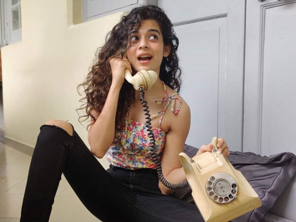 Here's how Mithila Palkar starts off her day | Filmfare.com