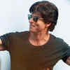 Leather Jackets To Bandanas, Fashion Craze Shah Rukh Khan Started With His  Movies