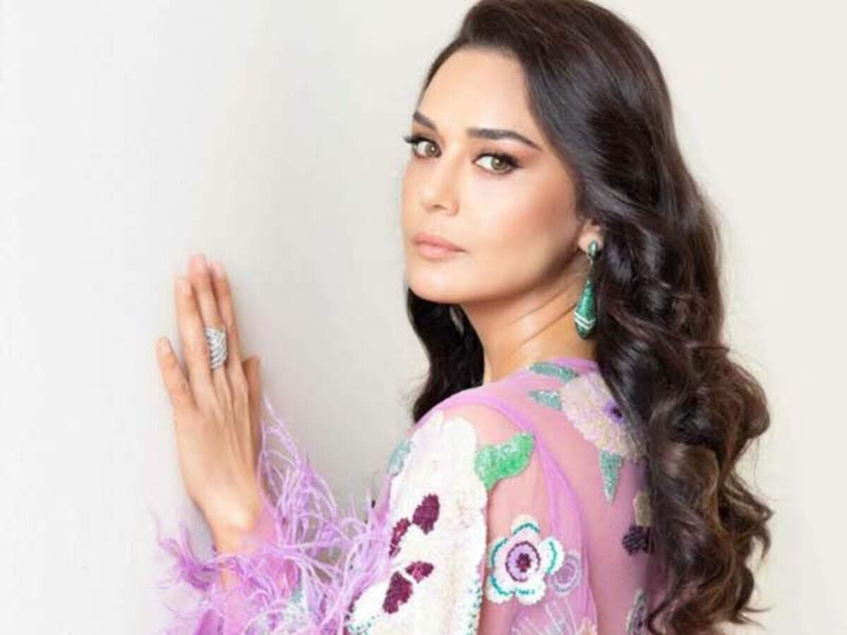 Preity Zinta shares gratitude for completing 23 years in the industry |  Filmfare.com