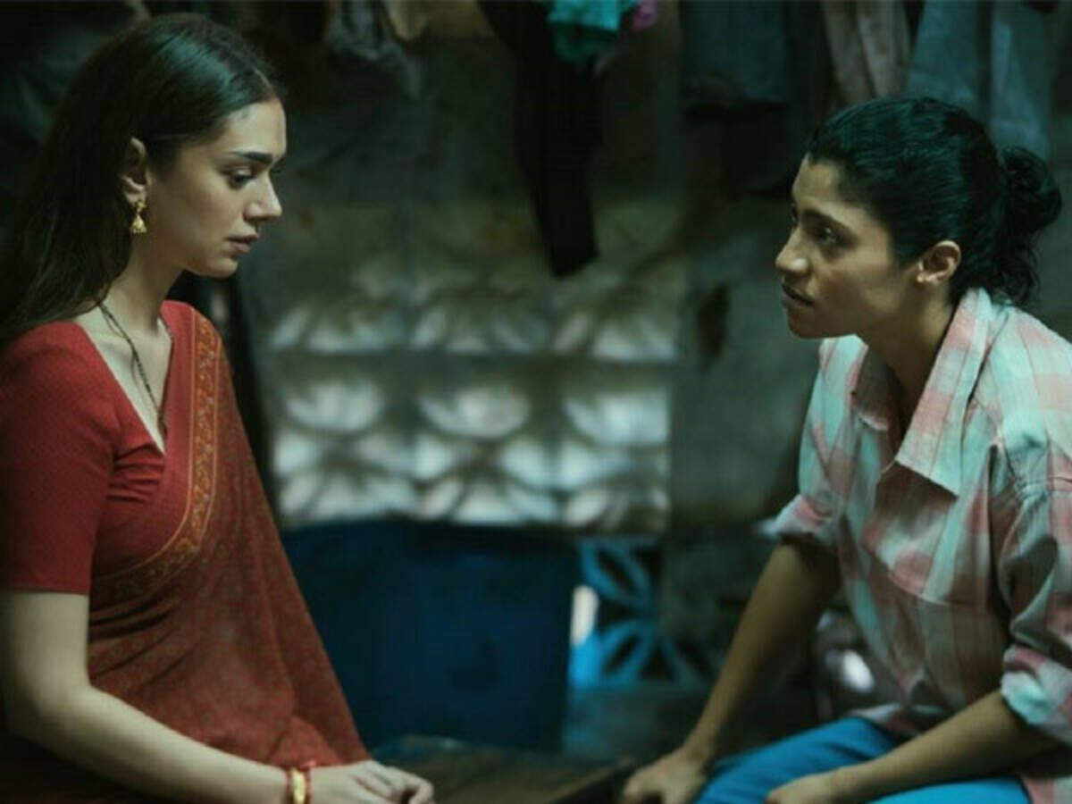 Exclusive: Aditi Rao Hydari talks about working with Konkona in Geeli Puchi  | Filmfare.com