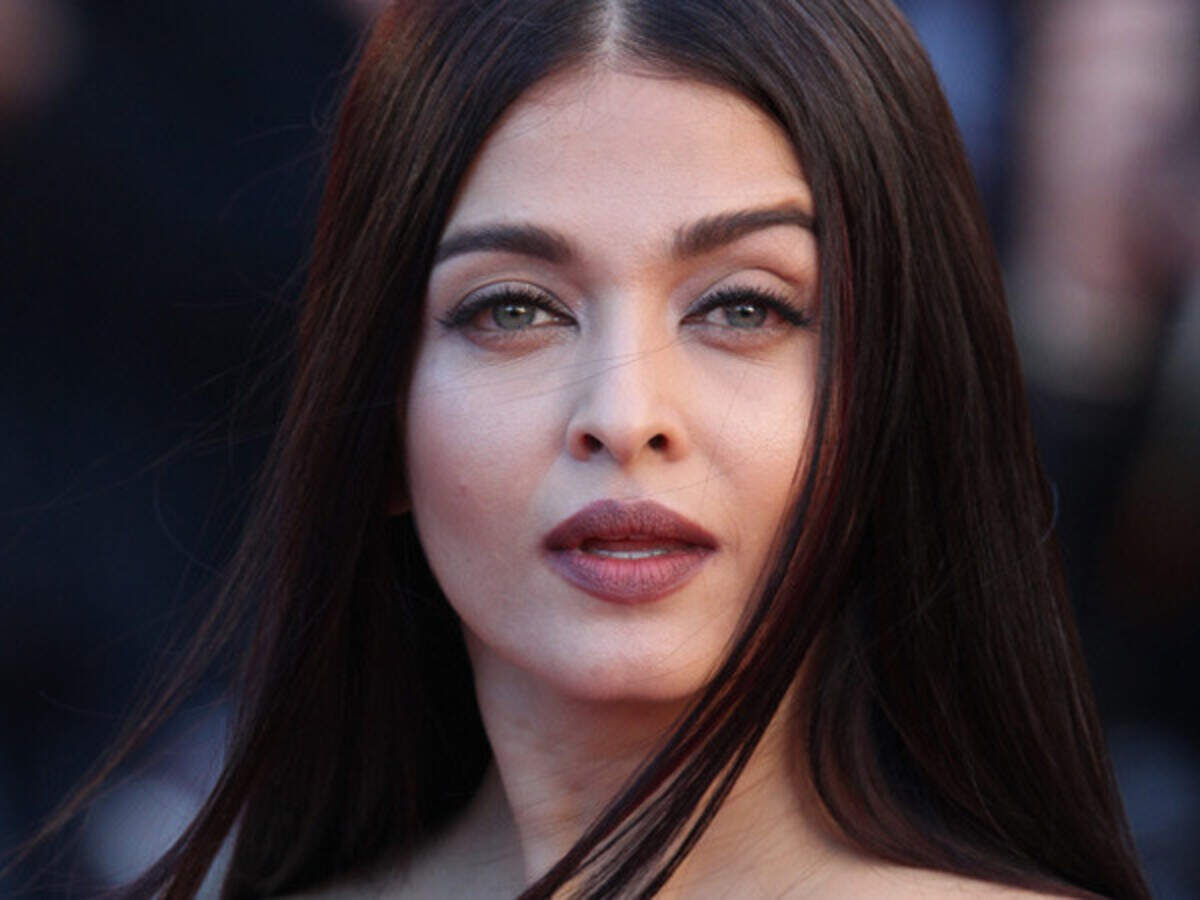 Aishwarya Rai Bachchan to play the lead role in an Indo-American project? |  Filmfare.com