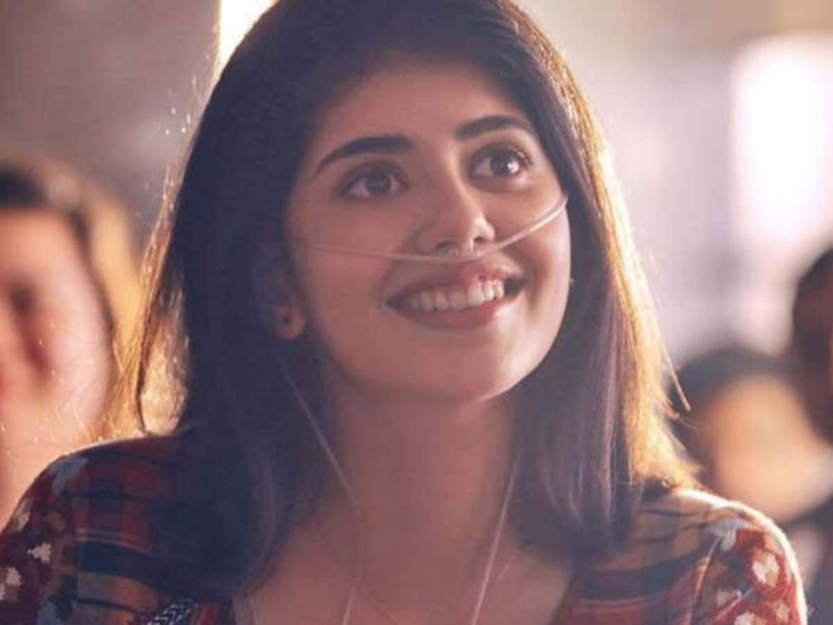 Sanjana Sanghi explained her difficulty in choosing her next film ...