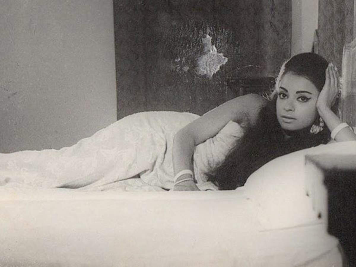 I gave a zabardast thappad to a famous writerâ€ - Poster girl of the '70s,  Rehana Sultan | Filmfare.com