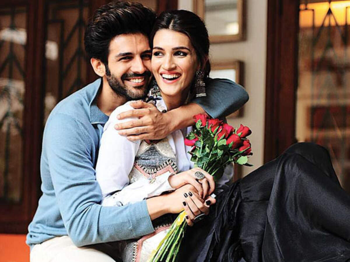 Confirmed: Kartik Aaryan and Kriti Sanon to star together in Shehzada |  Filmfare.com