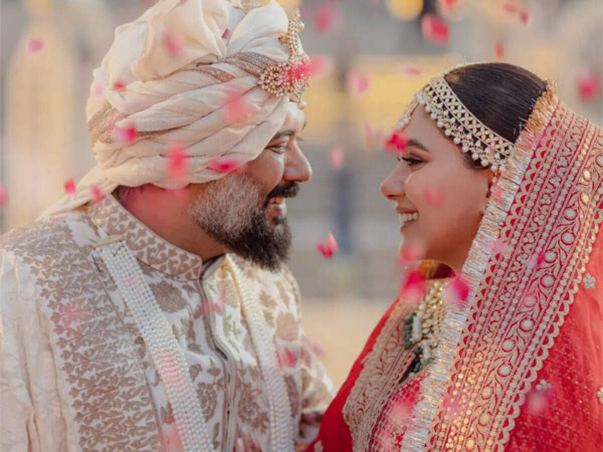 Luv Ranjan, Alisha Vaid finally share the first official pictures as bride and groom Luv Ranjan, Alisha Vaid finally share the first official pictures as bride and groom