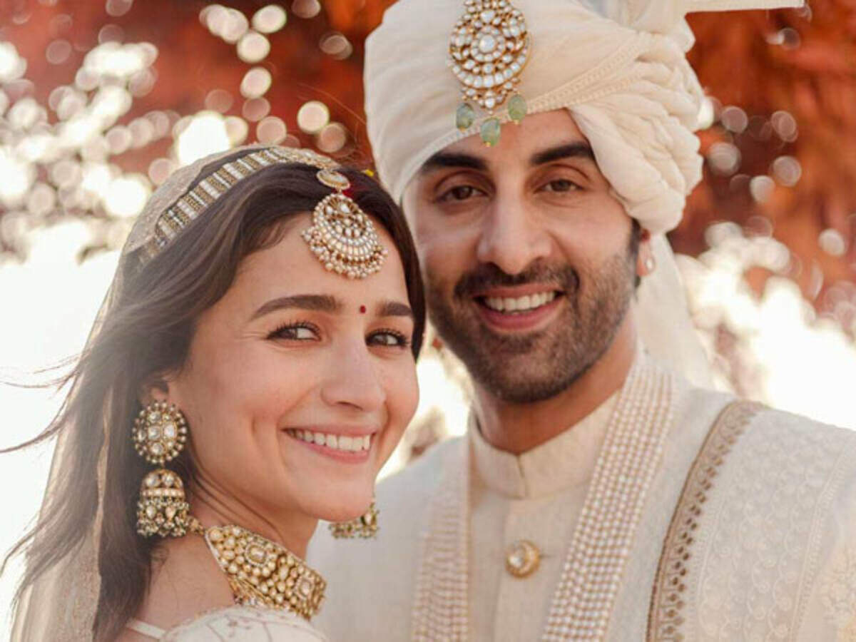 Ranbir Kapoor wishes his two loves 'Alia and Raha' a 'Happy Valentine's Day