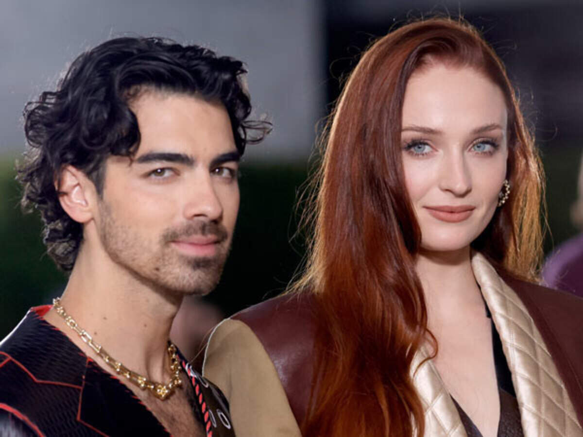 Sophie Turner and Joe Jonas at the SAG Awards 2020