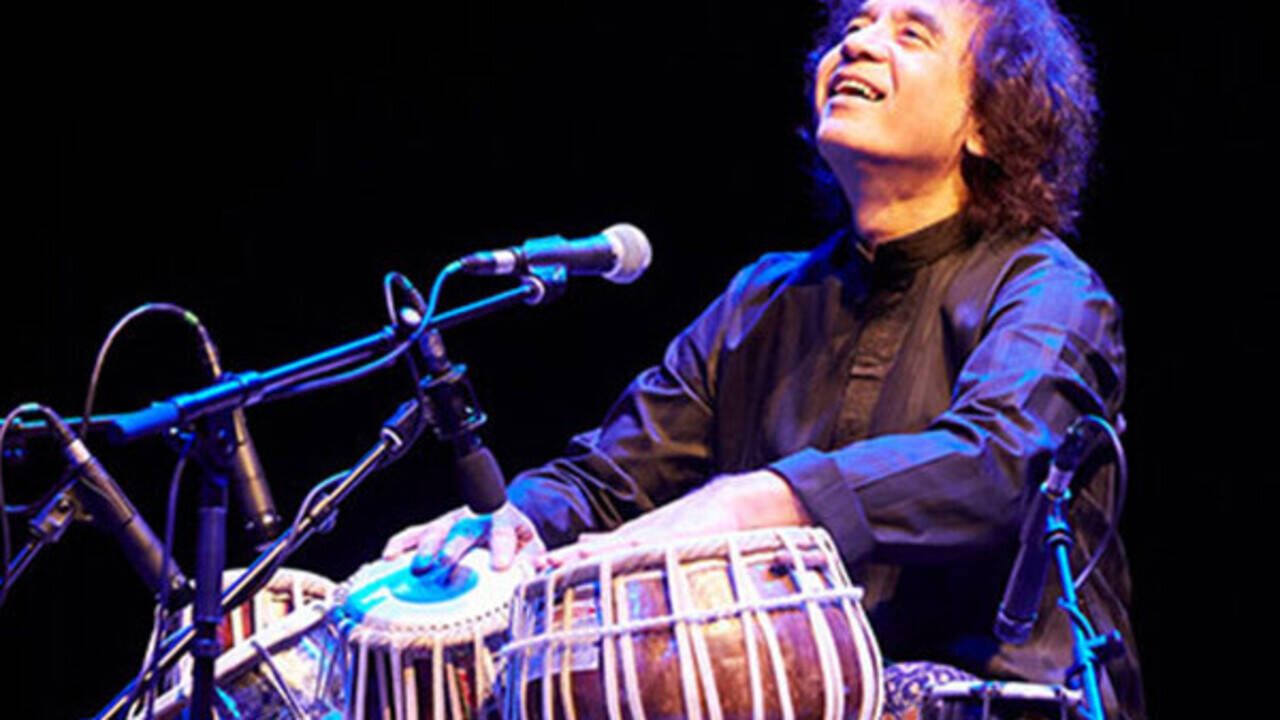 Tabla maestro Zakir Hussain passes away | Filmfare.com