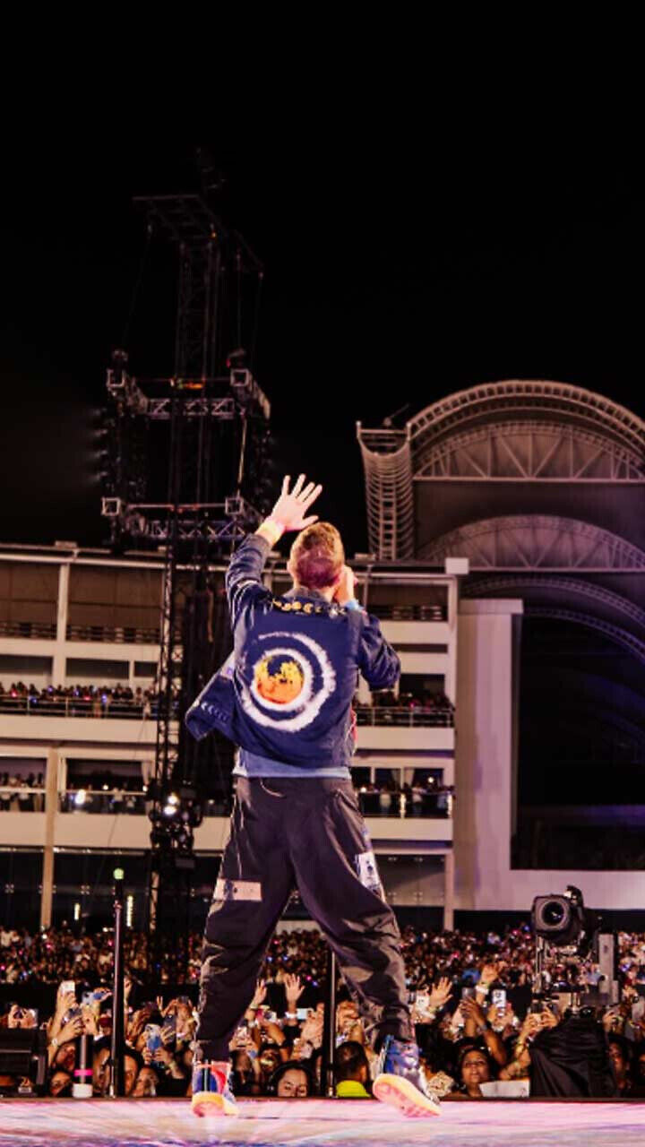 Top 5 Moments From Coldplay's Tour of India | Filmfare.com