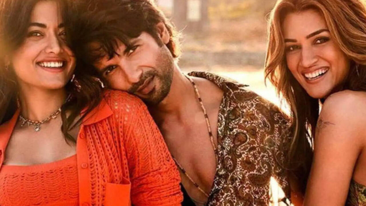 Cocktail 2 BO Day 2: Shahid Kapoor, Rashmika Mandanna and Kriti Sanon's  Film Collects Rs 29.75 Crore | Filmfare.com