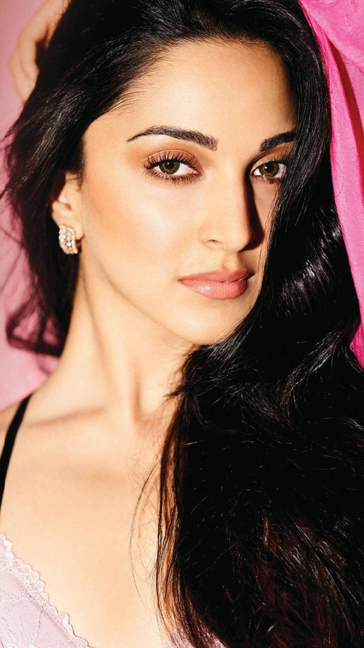 Kiara Advani answers questions on love | Filmfare.com