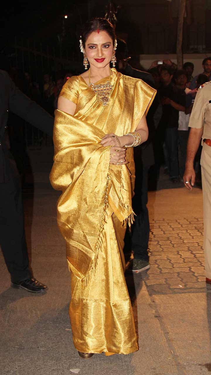 20 Golden Sarees To Explore In This Wedding Season | Styles At Life