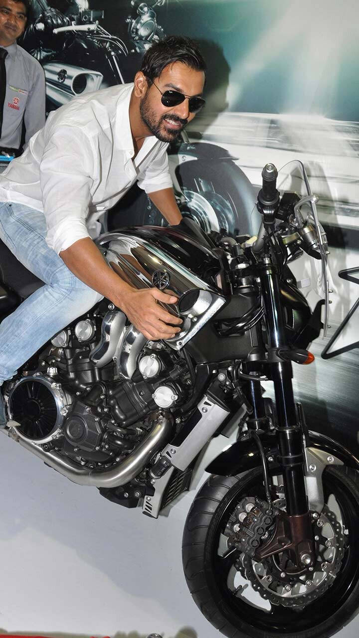 R madhavan deals bike