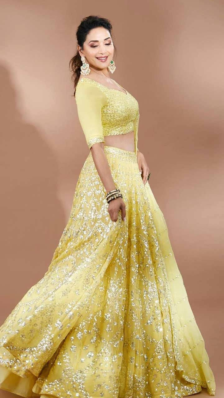 Buy Ahalyaa Olive Green & Silver-Toned Printed Ready to Wear Lehenga &  Blouse With Dupatta at Amazon.in