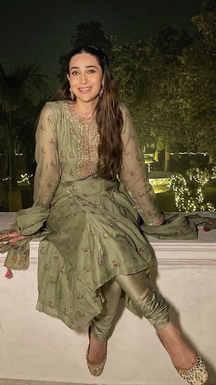 Buy Karishma Kapoor's Designer Saree, Lehenga, Dresses 2024
