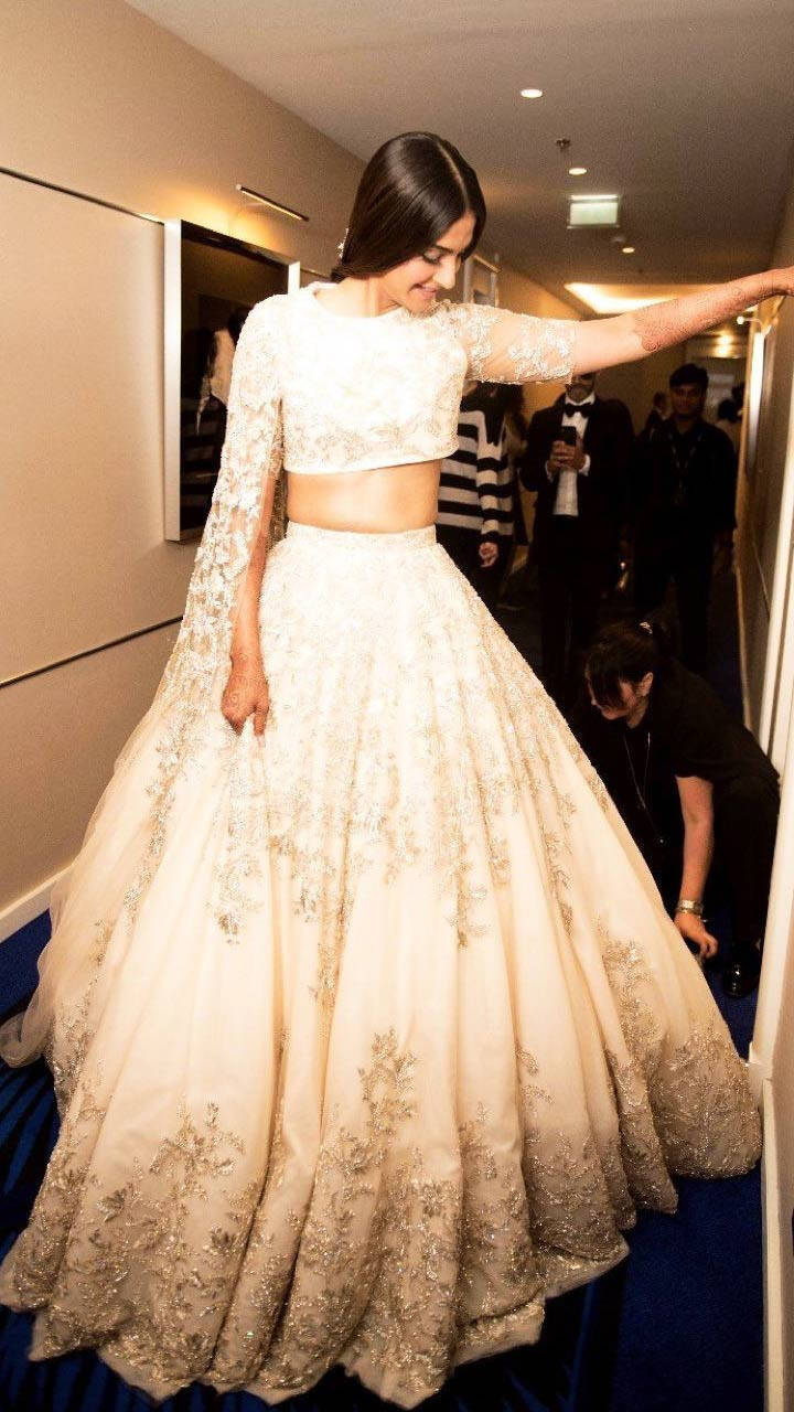 From The Red Carpet To Weddings And More: Sonam Kapoor's Best Desi Looks